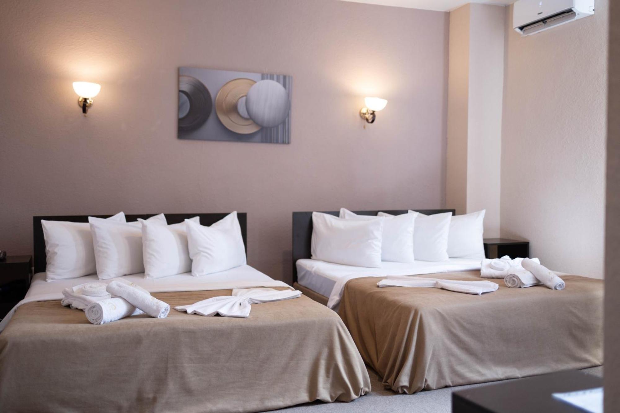 Richmind Hotel Vagharshapat Exteriör bild