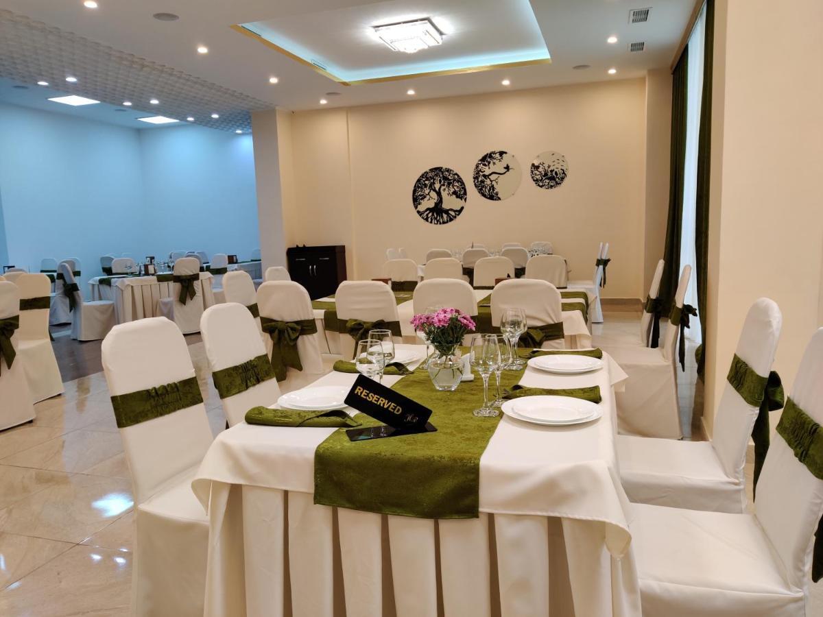 Richmind Hotel Vagharshapat Exteriör bild