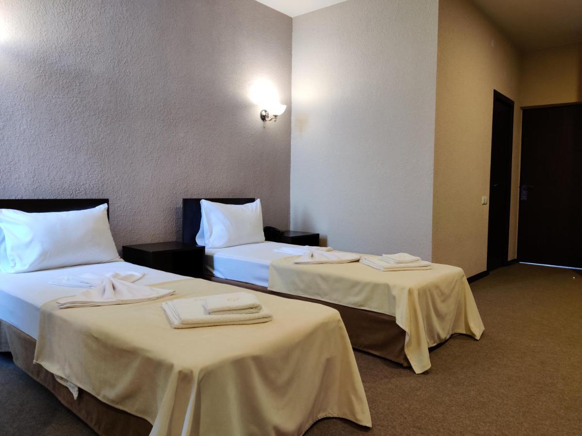 Richmind Hotel Vagharshapat Exteriör bild
