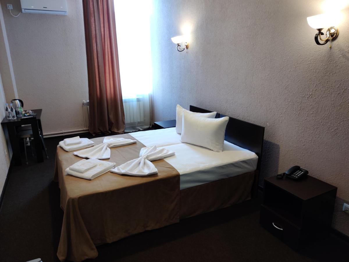 Richmind Hotel Vagharshapat Exteriör bild